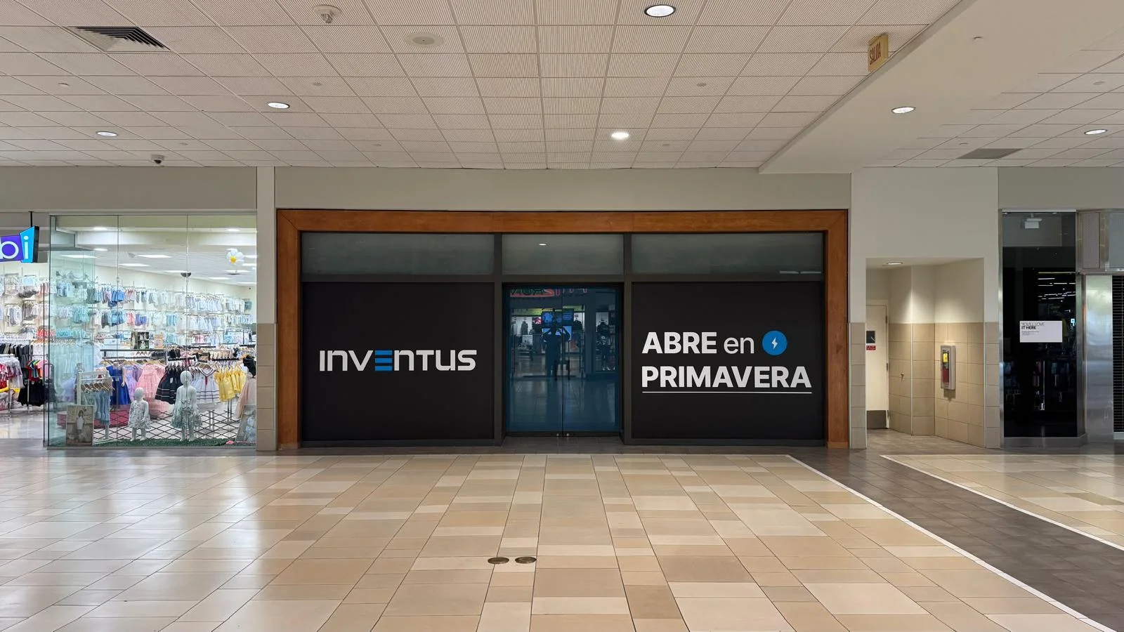 Tienda Inventus en Plaza Carolina